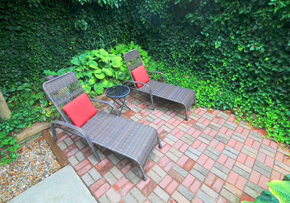 Large 3 bedroom, 2 bath with En suite master, fully stocked kitchen with a bar, full living room, full dining room, great private patio with hot tub, air conditioning and heating, WiFi, iHome, Comcast TV/DVD.